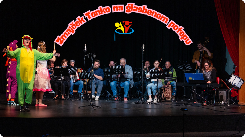 Zmajček Tonko na glasbenem potepu
